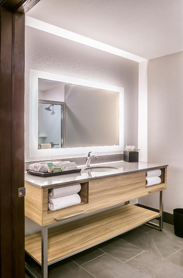 Winds Hotel At Crosswinds Casino Park City Eksteriør billede